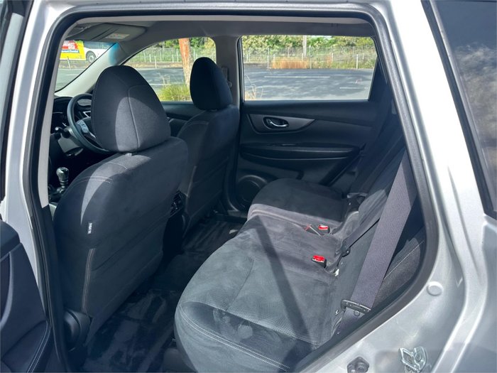 2016 NISSAN X-TRAIL ST (FWD)