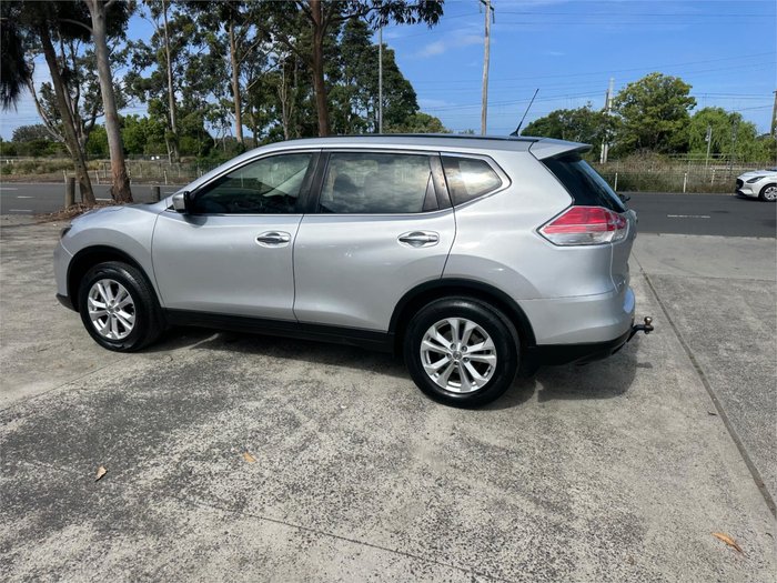 2016 NISSAN X-TRAIL ST (FWD)