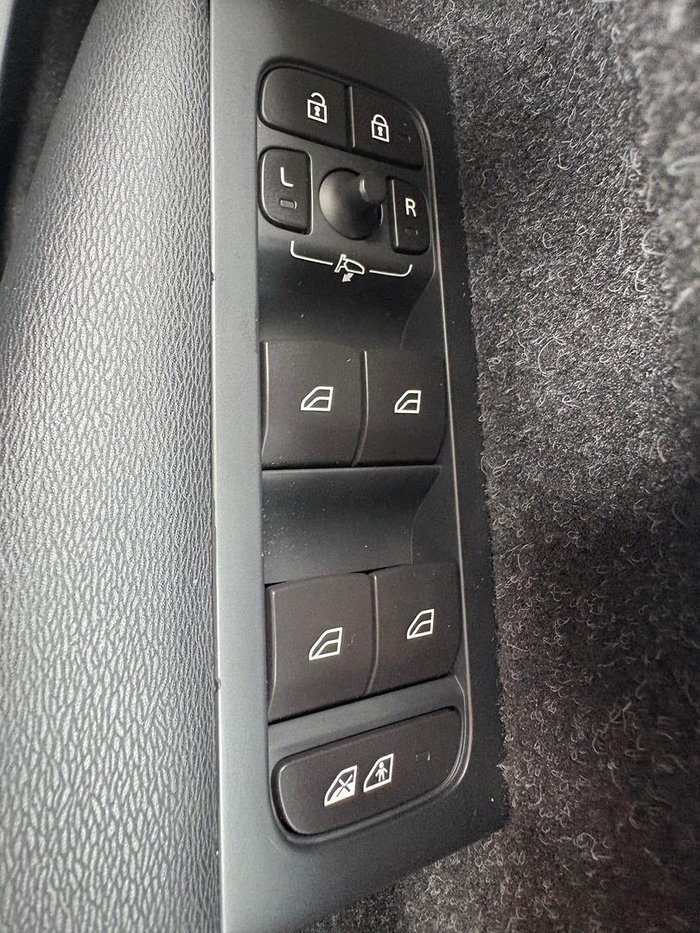 2019 Volvo XC40 T4 Momentum