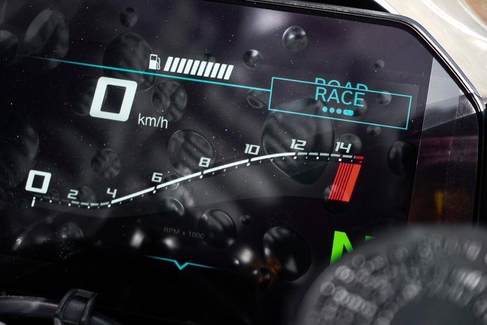 2025 BMW S 1000 RR Race