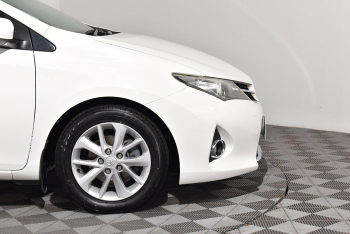 2014 Toyota Corolla Ascent Sport