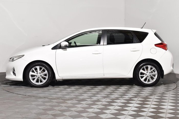 2014 Toyota Corolla Ascent Sport