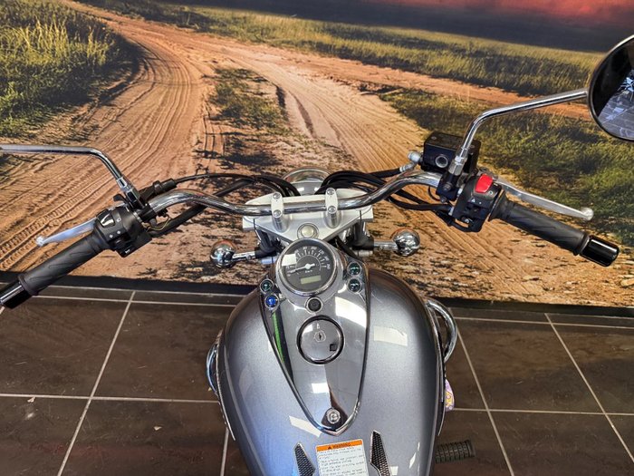 2015 Suzuki VL250 (LC250 INTRUDER) GREY