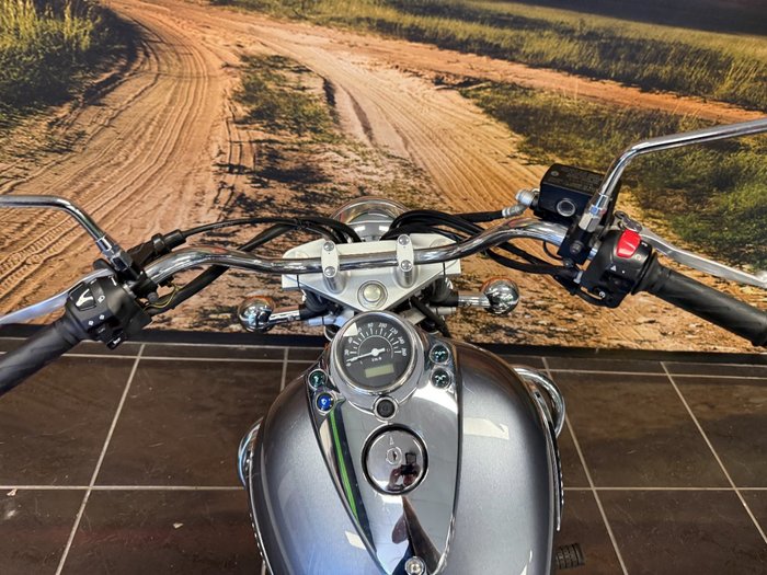 2015 Suzuki VL250 (LC250 INTRUDER) GREY