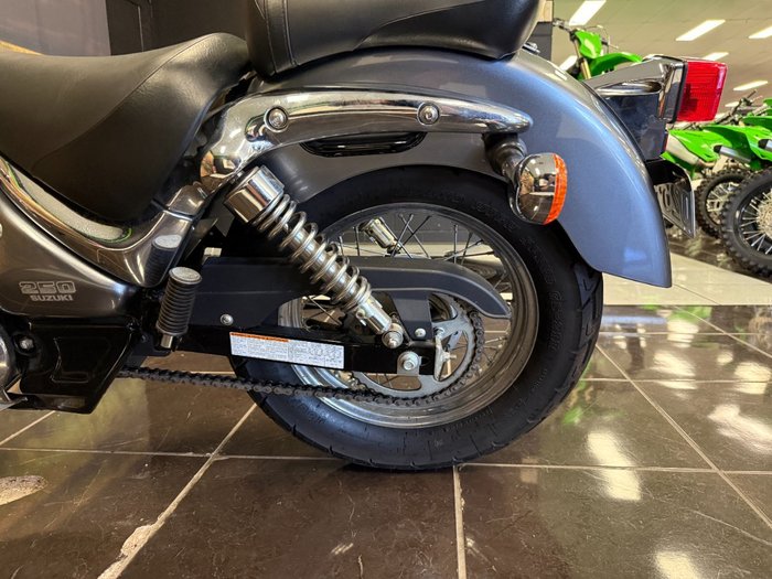 2015 Suzuki VL250 (LC250 INTRUDER) GREY