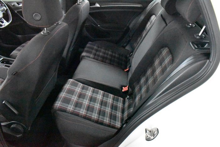 2017 Volkswagen Golf GTI