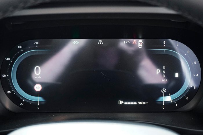 2025 Volvo XC40 Ultra B4 Bright