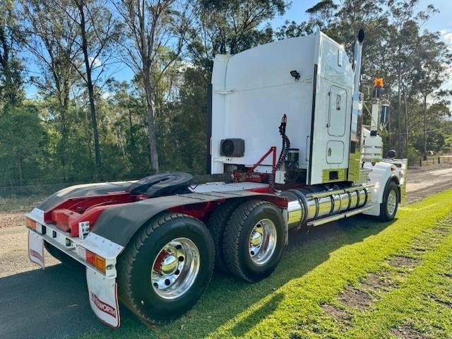 2010 Kenworth T908 50-Inch Bunk, Cummins Isx, 694K Kms, 18Sp