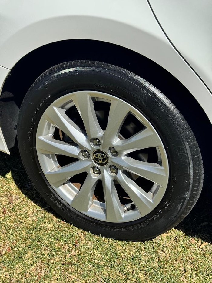 2020 Toyota Camry Ascent AXVH71R WHITE