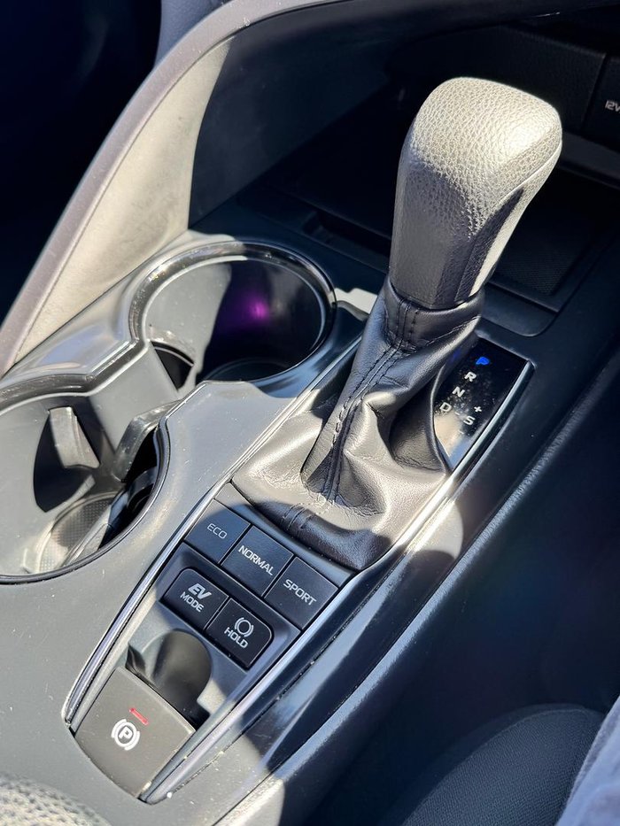 2020 Toyota Camry Ascent AXVH71R White