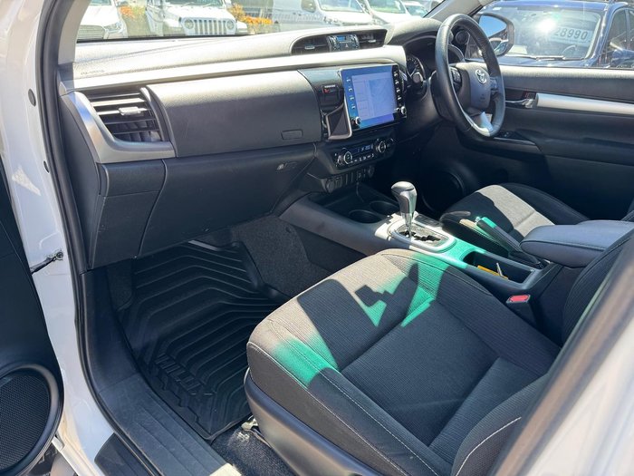 2020 Toyota Hilux SR5 GUN126R 4X4 Dual Range White