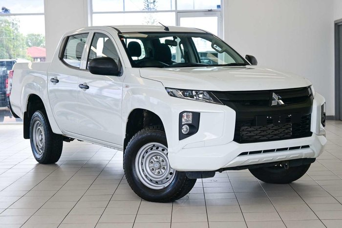 2021 Mitsubishi Triton GLX