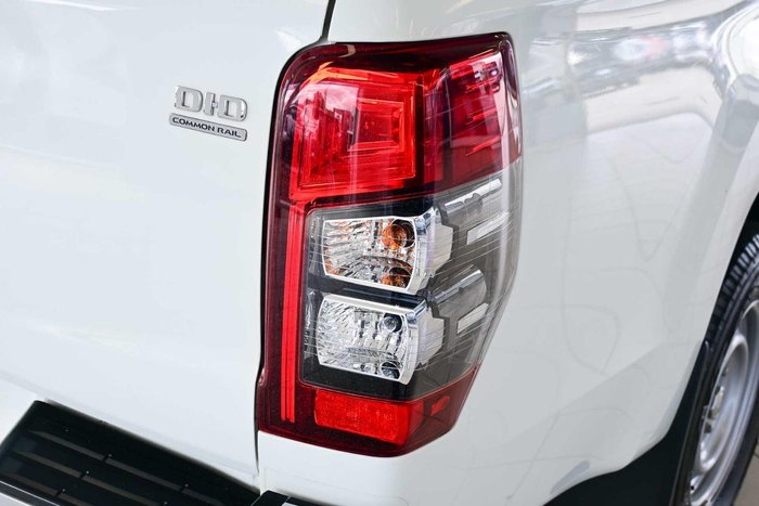 2021 Mitsubishi Triton GLX