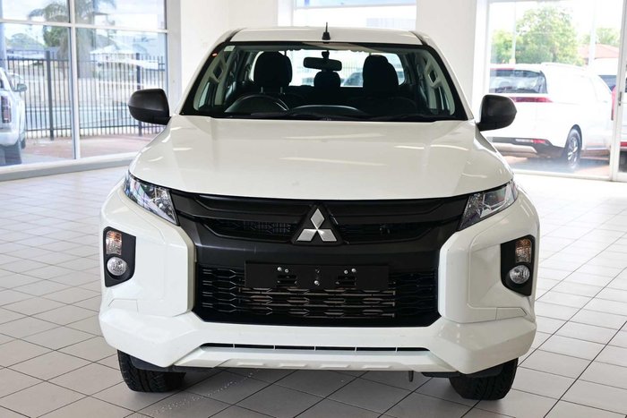 2021 Mitsubishi Triton GLX