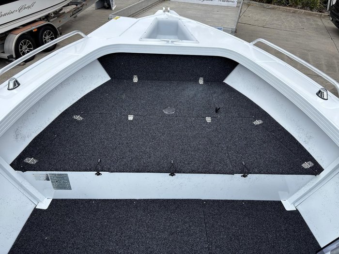 2026 QUINTREX 490 Renegade SC