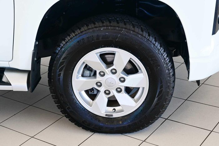 2021 Mitsubishi Triton GLX+