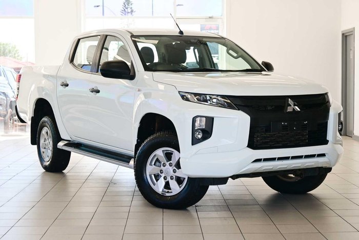 2021 Mitsubishi Triton GLX+