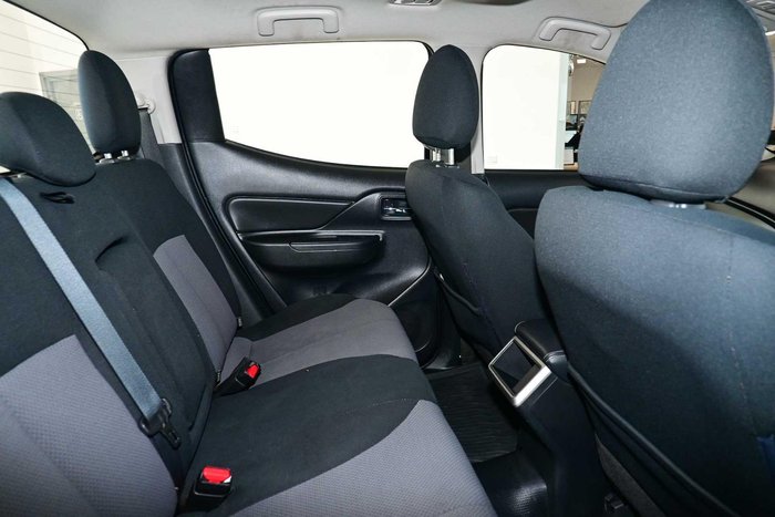 2021 Mitsubishi Triton GLX+