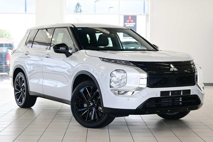 2024 Mitsubishi Outlander Black Edition