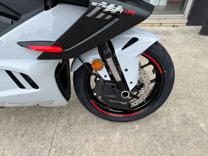 2025 CFMOTO 675 SR-R GREY