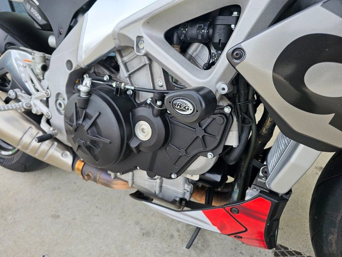 2016 APRILIA TUONO V4 RR Black