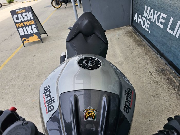 2016 APRILIA TUONO V4 RR Black