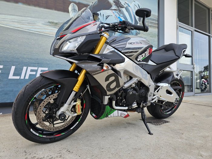 2016 APRILIA TUONO V4 RR Black