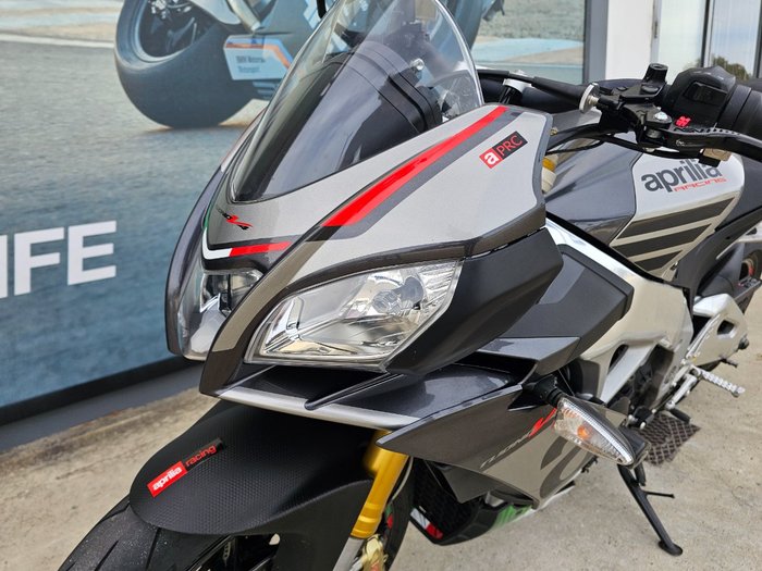 2016 APRILIA TUONO V4 RR Black