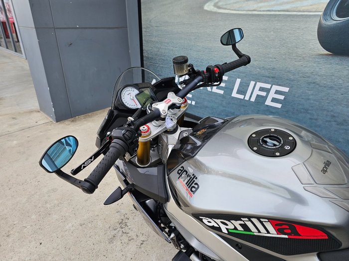 2016 APRILIA TUONO V4 RR Black