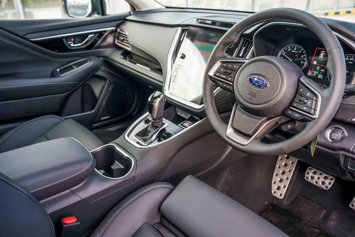 2025 Subaru Outback AWD Touring XT