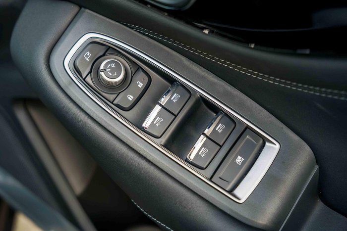 2025 Subaru Outback AWD Touring XT