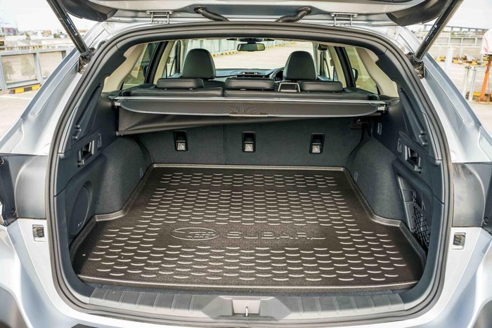 2025 Subaru Outback AWD Touring XT