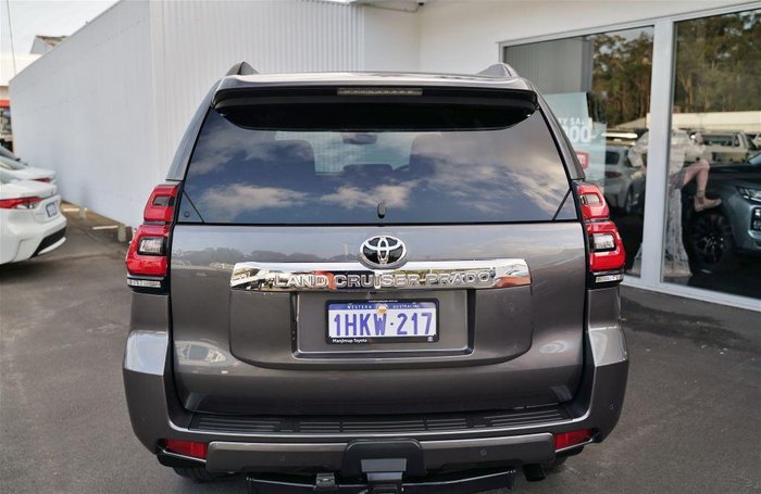 2021 Toyota Landcruiser Prado VX