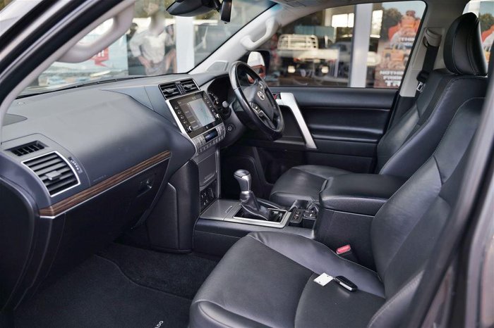 2021 Toyota Landcruiser Prado VX