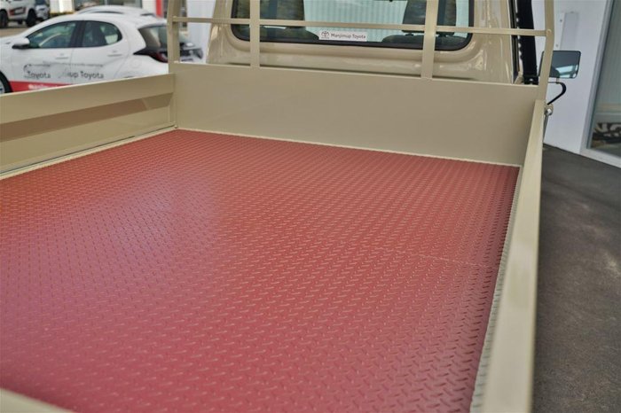 2025 Toyota Landcruiser GXL