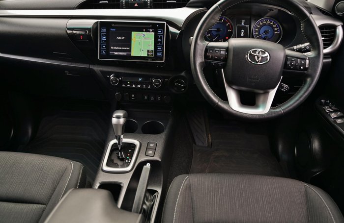 2018 Toyota Hilux SR5