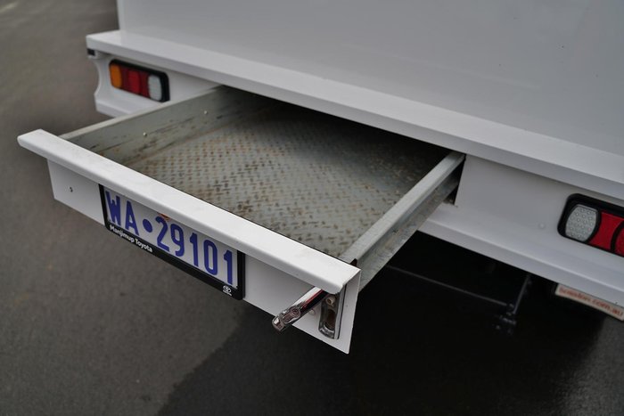 2018 Toyota Hilux SR5