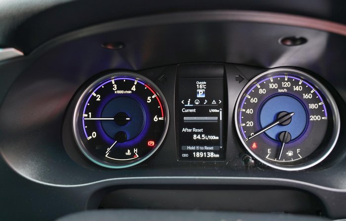 2018 Toyota Hilux SR5