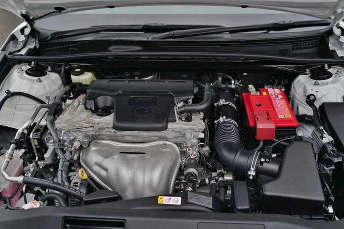 2019 Toyota Camry Ascent