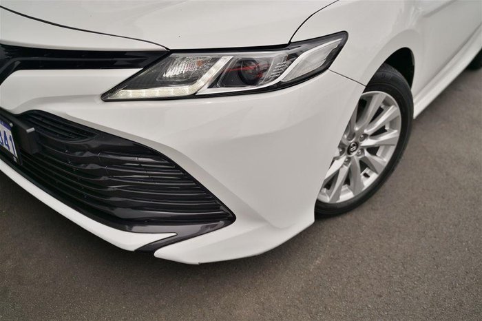 2019 Toyota Camry Ascent