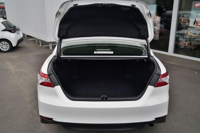 2019 Toyota Camry Ascent