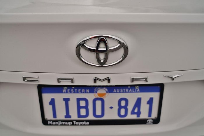 2019 Toyota Camry Ascent