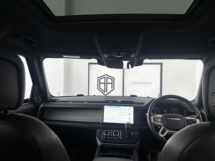 2023 Land Rover Defender 110 D300 X-Dynamic HSE L663 MY23.5 AWD Santorini Black