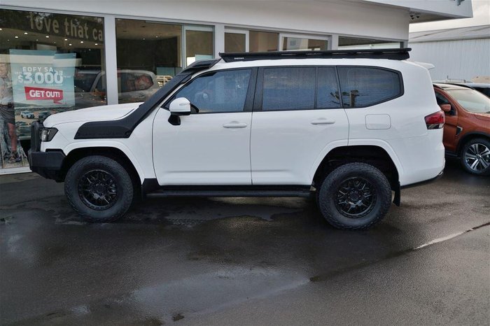 2022 Toyota Landcruiser GX