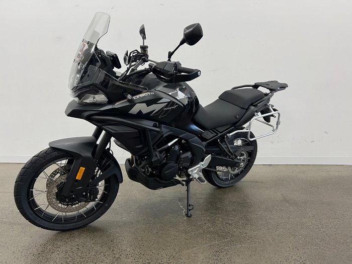 2023 CFMOTO MT NEBULA BLACK