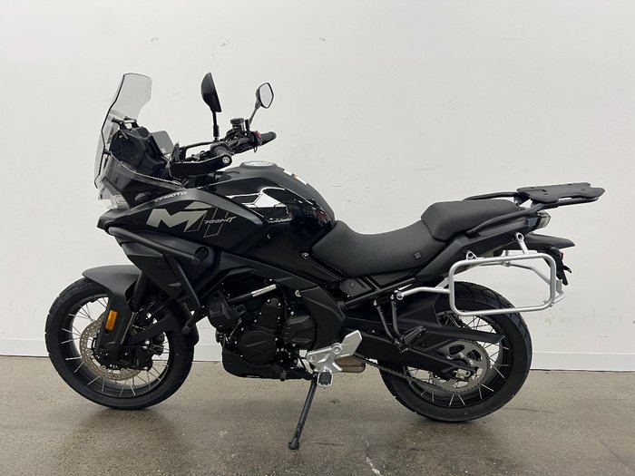 2023 CFMOTO MT NEBULA BLACK