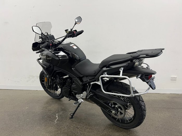 2023 CFMOTO MT NEBULA BLACK