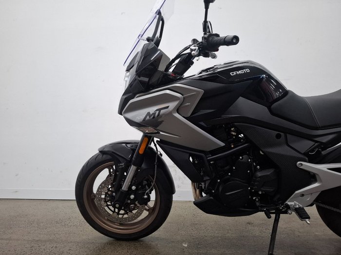 2023 CFMOTO MT NEBULA BLACK
