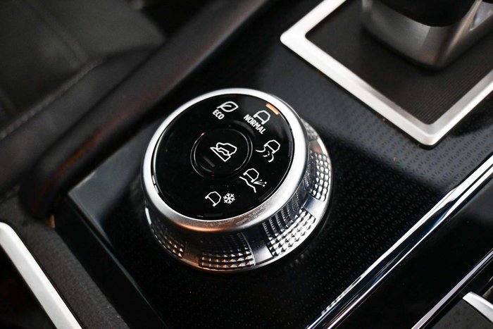 2023 Mitsubishi Outlander LS Black Edition