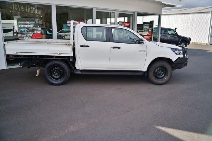 2022 Toyota Hilux SR